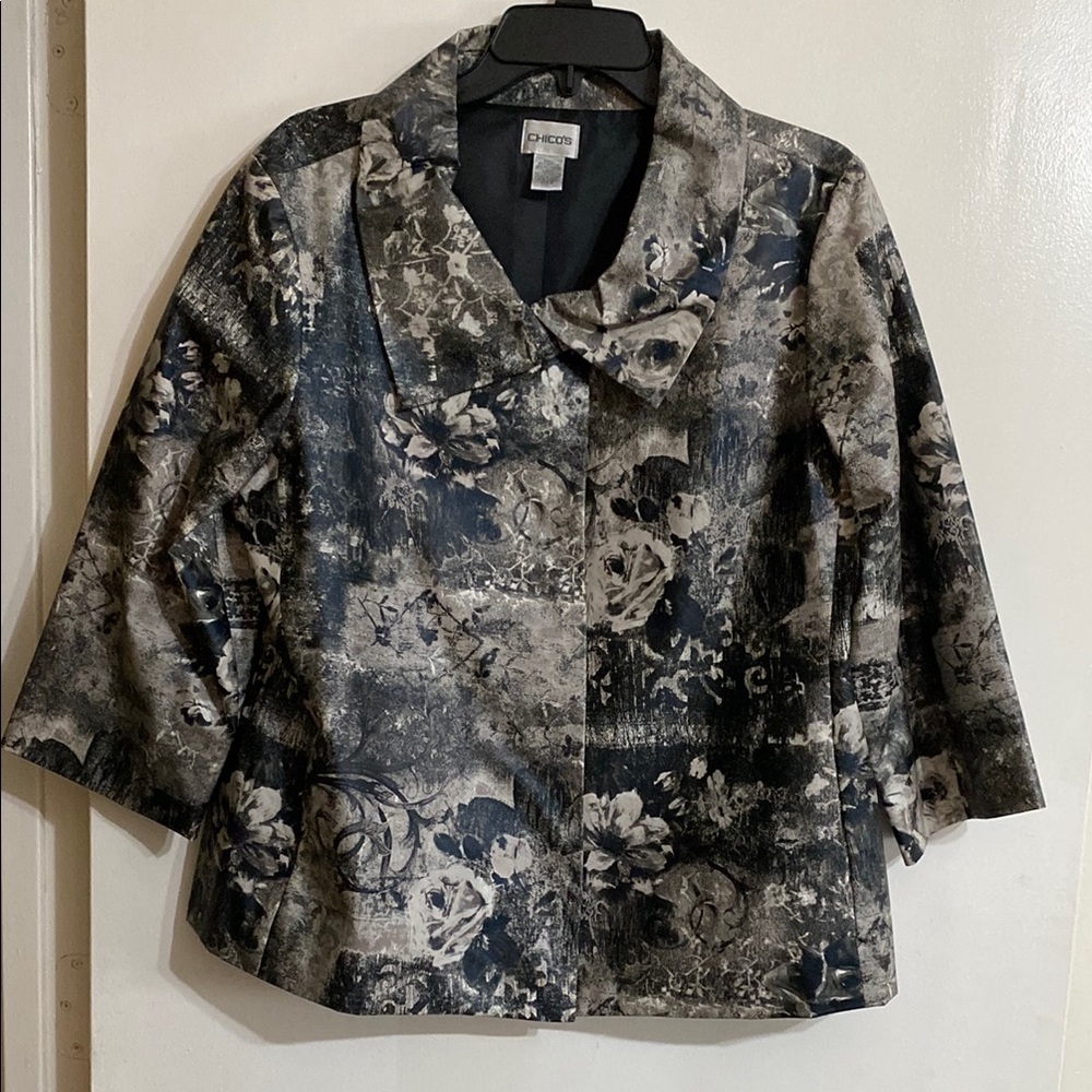 Chico's Black and Gray Blazer Jacket with Artistic Pattern